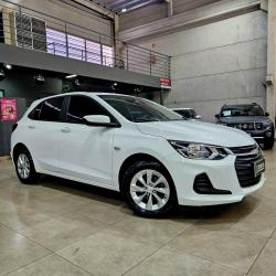 CHEVROLET Onix Hatch 1.0 4P FLEX LT TURBO