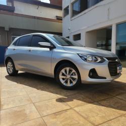 CHEVROLET Onix Hatch 1.0 4P FLEX LT TURBO