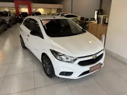 CHEVROLET Onix Hatch 1.4 4P FLEX ADVANTAGE AUTOMTICO