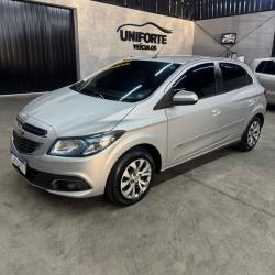 CHEVROLET Onix Hatch 1.4 4P FLEX LT AUTOMÁTICO