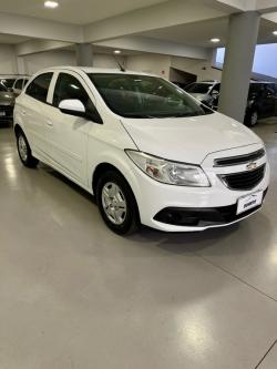 CHEVROLET Onix Hatch 1.0 4P FLEX LT