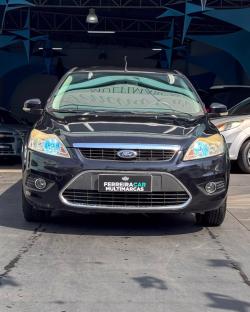 FORD Focus Hatch 2.0 16V 4P GHIA AUTOMTICO