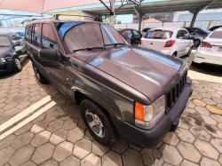 JEEP Grand Cherokee 3.6 V6 24V 4P 4X4 LAREDO AUTOMTICO