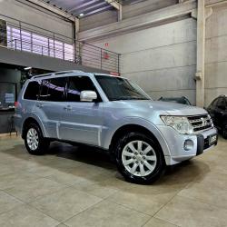 MITSUBISHI Pajero Full 3.2 16V 4P HPE 4X4 TURBO DIESEL INTERCOOLER AUTOMTICO