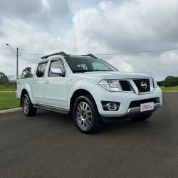 NISSAN Frontier 2.5 SL 4X4 TURBO DIESEL CABINE DUPLA AUTOMTICO