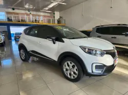 RENAULT Captur 1.6 16V 4P FLEX SCE LIFE X-TRONIC CVT