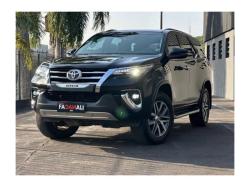 TOYOTA Hilux Caminhonete 2.8 16V SRV 4X4 DIESEL CABINE DUPLA AUTOMTICO