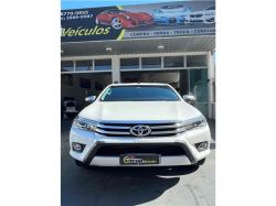 TOYOTA Hilux Caminhonete 2.8 16V SRV 4X4 DIESEL CABINE DUPLA AUTOMTICO