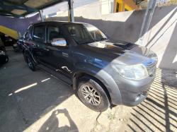 TOYOTA Hilux Caminhonete 3.0 16V 4P 4X4 SRV TURBO DIESEL CABINE DUPLA AUTOMTICO