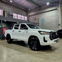 TOYOTA Hilux Caminhonete 2.8 16V 4P POWER PACK TURBO DIESEL 4X4 CABINE DUPLA