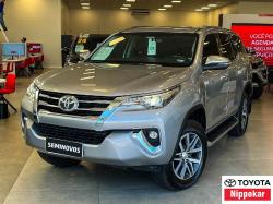 TOYOTA Hilux SW4 2.8 16V 4P SRX 4X4 7 LUGARES TURBO DIESEL AUTOMTICO