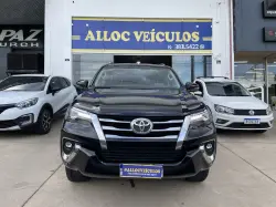 TOYOTA Hilux SW4 2.8 16V 4P SRX 4X4 7 LUGARES TURBO DIESEL AUTOMTICO