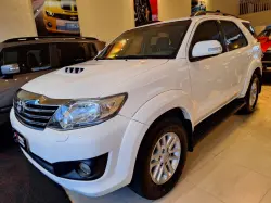 TOYOTA Hilux SW4 3.0 16V 4P SRV 4X4 7 LUGARES TURBO DIESEL AUTOMTICO