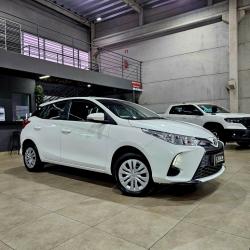 TOYOTA Yaris Hatch 1.5 16V 4P FLEX XL MULTIDRIVE AUTOMTICO CVT