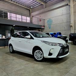 TOYOTA Yaris Hatch 1.5 16V 4P FLEX XL MULTIDRIVE AUTOMTICO CVT