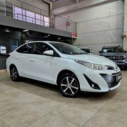 TOYOTA Yaris Sedan 1.5 16V 4P FLEX XS CONNECT MULTIDRIVE AUTOMTICO CVT