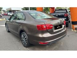 VOLKSWAGEN Jetta 1.4 4P 250 TSI TURBO CONFORTLINE AUTOMTICO