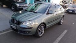 VOLKSWAGEN Polo Sedan 1.6 4P FLEX
