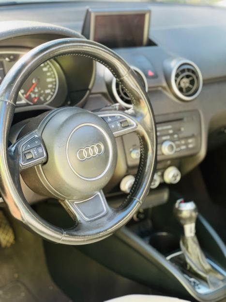 AUDI A1 1.4 16V TFSI ATRACTION S-TRONIC AUTOMTICO, Foto 2