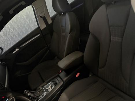 AUDI A3 1.8 16V 4P TFSI SPORTBACK AMBITION AUTOM�TICO, Foto 8