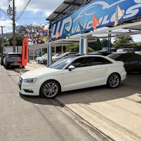 AUDI A3 Sedan 1.8 16V 4P TFSI AMBITION S-TRONIC AUTOM�TICO, Foto 7