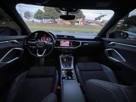 AUDI Q3 1.4 4P 35 TFSI BLACK S LINE S-TRONIC AUTOM�TICO, Foto 13