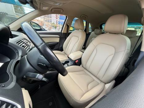 AUDI Q3 1.4 4P TFSI AMBIENTE S-TRONIC AUTOM�TICO, Foto 7