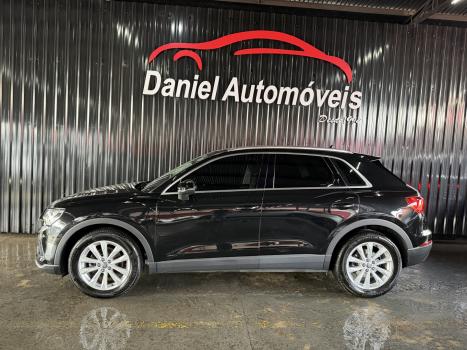 AUDI Q3 1.4 4P TFSI FLEX PRESTIGE PLUS S-TRONIC AUTOM�TICO, Foto 4