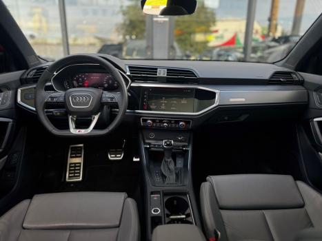 AUDI Q3 , Foto 11
