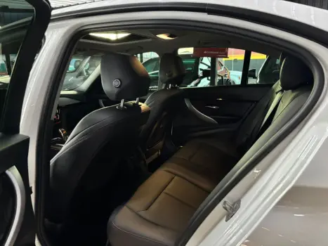 BMW 320I 2.0 16V 4P GP TURBO ACTIVE FLEX AUTOM�TICO, Foto 16