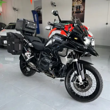 BMW R 1250 GS TRIPLE BLACK, Foto 2