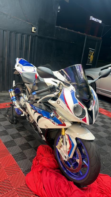 BMW S 1000 RR HP4 STREET, Foto 3