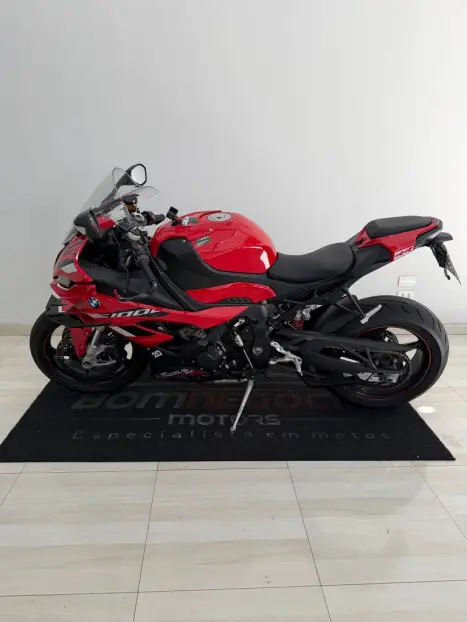 BMW S 1000 RR M, Foto 1