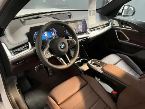 BMW X1 2.0 16V 4P FLEX SDRIVE20I M SPORT 25 ANOS TURBO AUTOM�TICO, Foto 8