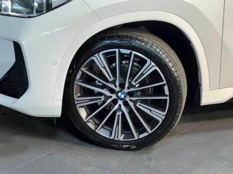 BMW X1 2.0 16V 4P FLEX SDRIVE20I M SPORT 25 ANOS TURBO AUTOMÁTICO, Foto 16