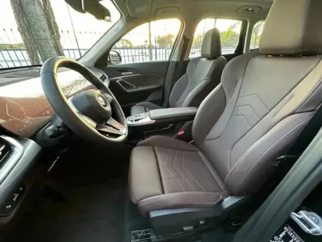 BMW X1 2.0 16V 4P S DRIVE 20I X-LINE TURBO AUTOM�TICO, Foto 8