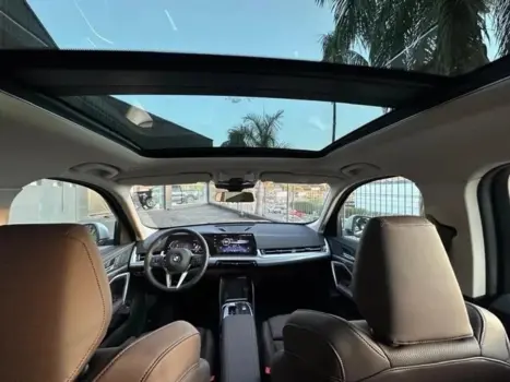 BMW X1 2.0 16V 4P S DRIVE 20I X-LINE TURBO AUTOM�TICO, Foto 10