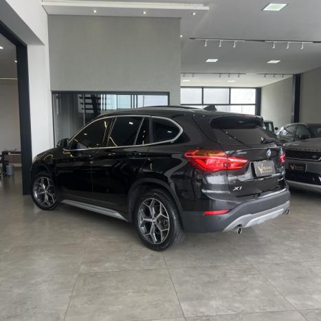 BMW X1 2.0 16V 4P S DRIVE 20I X-LINE TURBO AUTOM�TICO, Foto 6