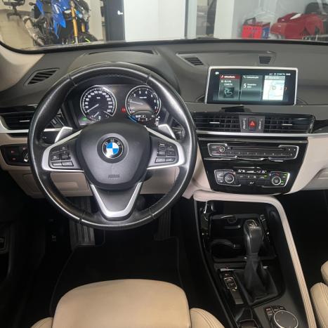 BMW X1 2.0 16V 4P S DRIVE 20I X-LINE TURBO AUTOM�TICO, Foto 11
