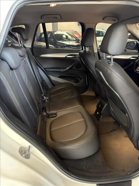 BMW X1 2.0 16V 4P SDRIVE 20I GP ACTIVEFLEX TURBO AUTOM�TICO, Foto 11