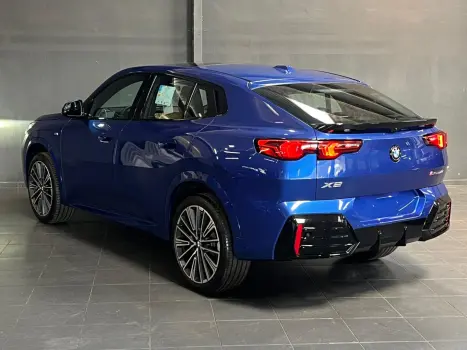BMW X2 2.0 16V 4P ACTIVEFLEX SDRIVE 20I TURBO STEPTRONIC AUTOM�TICO, Foto 3