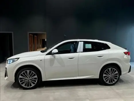 BMW X2 2.0 16V 4P SDRIVE 20I M SPORT TURBO STEPTRONIC AUTOM�TICO, Foto 3