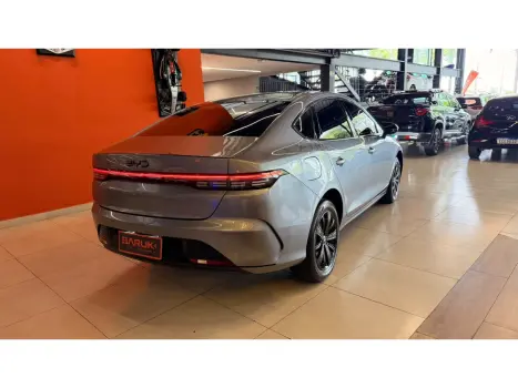 BYD King 1.5 16V 4P GS DM-I PHEV AUTOMÁTICO, Foto 13