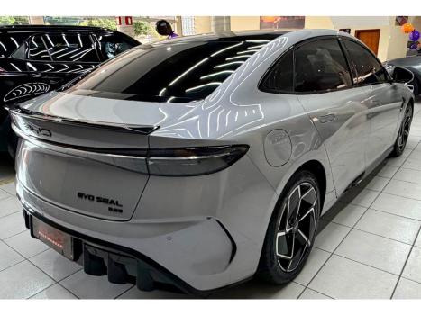 BYD Seal GS 4P 82,5 KW ELÉTRICO 590 EV AWD, Foto 6