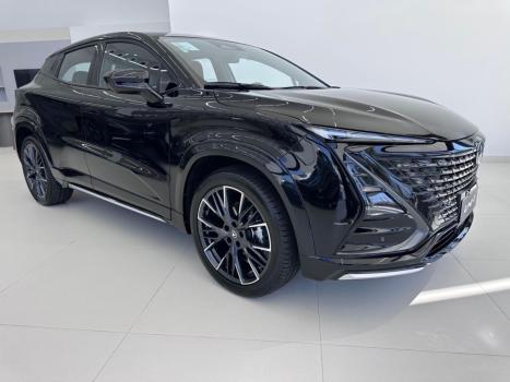 CHANGAN Uni-T 1.5 16V 4P FLEX TGDI 7DCT AUTOMÁTICO, Foto 3