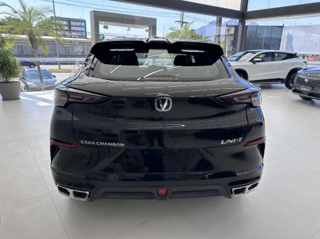 CHANGAN Uni-T 1.5 16V 4P FLEX TGDI 7DCT AUTOMÁTICO, Foto 5