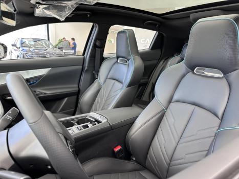 CHANGAN Uni-T 1.5 16V 4P FLEX TGDI 7DCT AUTOMÁTICO, Foto 10
