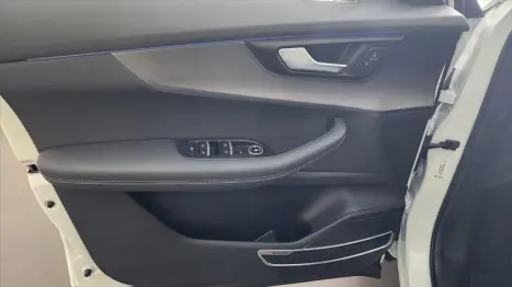 CHERY Tiggo 5X Pro 1.5 16V 4P TCI FLEX HYBRID MAX DRIVE AUTOMÁTICO CVT, Foto 9 CHERY Tiggo 5X Pro 1.5 16V 4P TCI FLEX HYBRID MAX DRIVE AUTOMÁTICO CVT, Foto 9