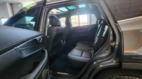 CHERY Tiggo 8 1.6 16V 4P TGDI TURBO TXS AUTOMÁTICO DCT, Foto 9 CHERY Tiggo 8 1.6 16V 4P TGDI TURBO TXS AUTOMÁTICO DCT, Foto 9