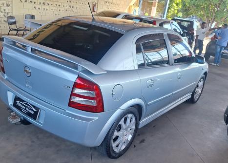 CHEVROLET Astra Hatch 2.0 4P ADVANTAGE  FLEX, Foto 4 CHEVROLET Astra Hatch 2.0 4P ADVANTAGE  FLEX, Foto 4